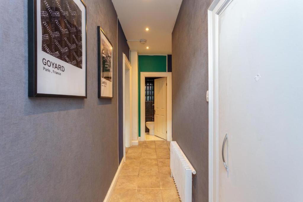 شقة Beautiful Boutique Edinburgh Abode - Sleeps 4 المظهر الخارجي الصورة