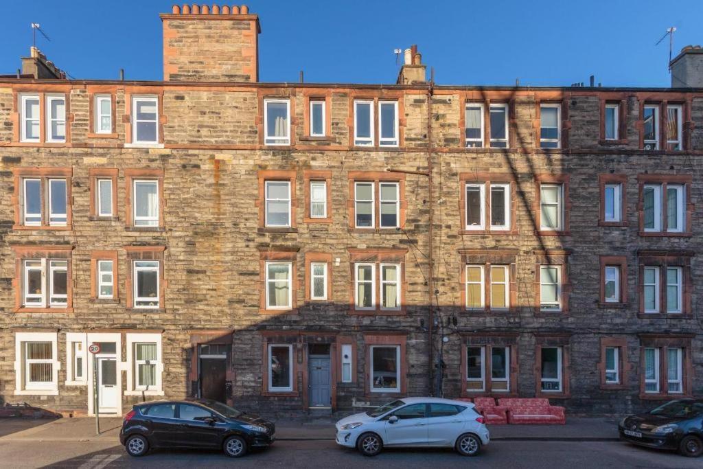 شقة Beautiful Boutique Edinburgh Abode - Sleeps 4 المظهر الخارجي الصورة